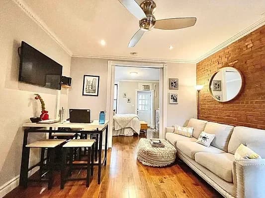 212 East 25 Street #16, Manhattan, NY 10010