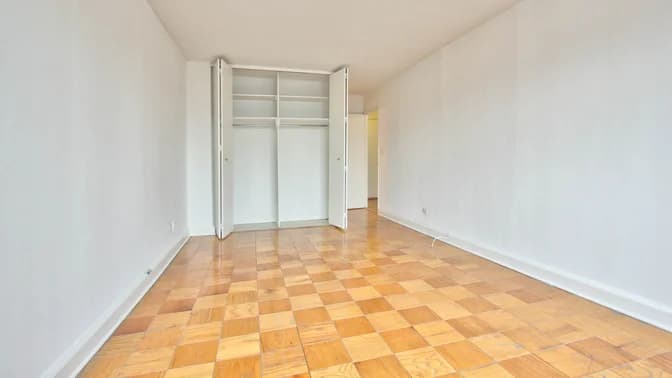 240 East 27 Street #26K, Manhattan, NY 10016