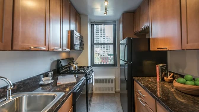 240 East 27 Street #27M, Manhattan, NY 10016