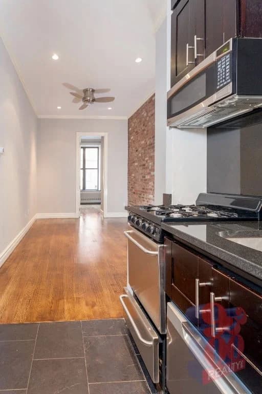 219 East 28 Street #1A, Manhattan, NY 10016 apartment_kitchen 1