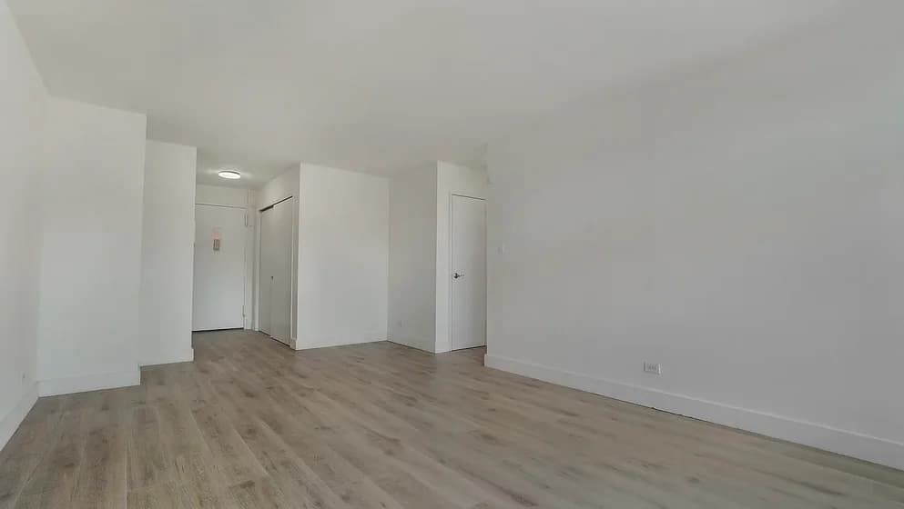 200E East 33 Street #25A, Manhattan, NY 10016 apartment_living_room 1