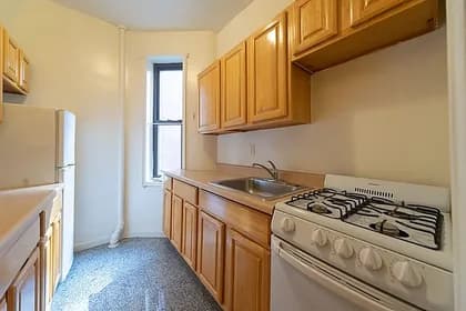 210 East 38 Street #1D, Manhattan, NY 10016 - Image 1