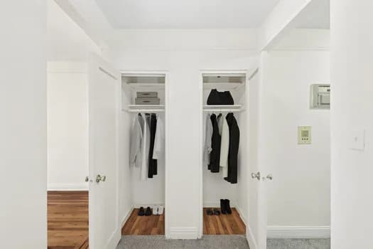 210 East 38 Street #3G, Manhattan, NY 10016