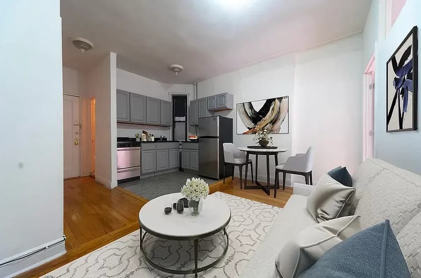 210 East 38 Street #4-C, Manhattan, NY 10016 apartment_living_room 1