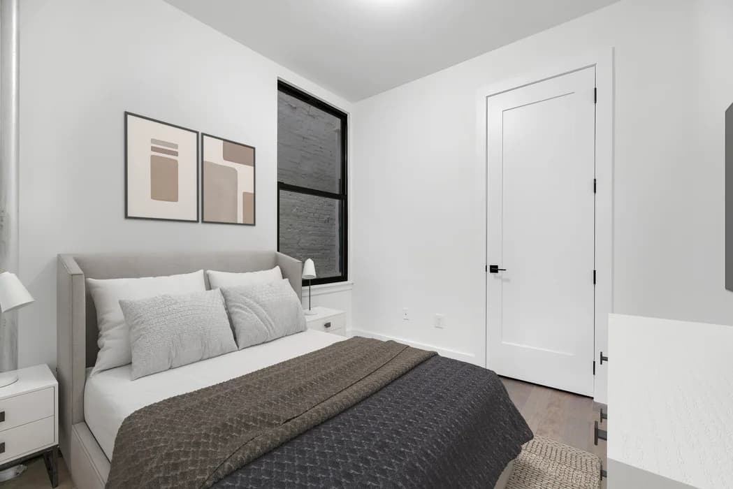 316 2 Ave #5A, Manhattan, NY 10003 apartment_bedroom_room 1