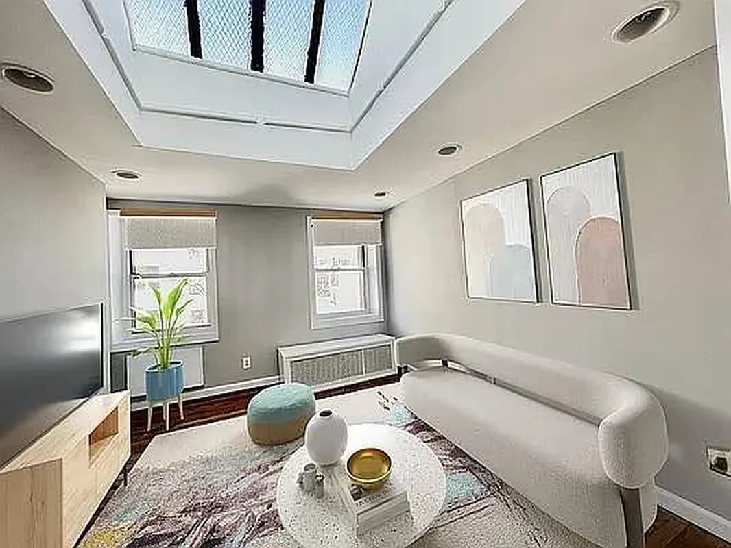 354 East 19 Street #4F, Manhattan, NY 10003 apartment_living_room 1