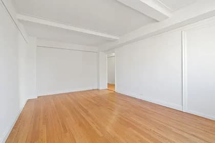 301 East 21 Street #10B, Manhattan, NY 10010 - Image 1