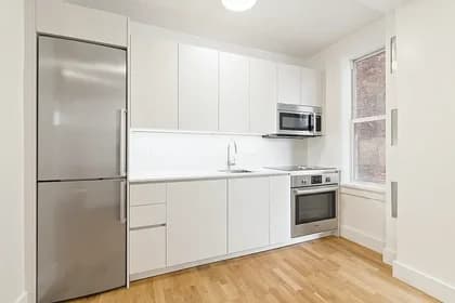 301 East 21 Street #10L, Manhattan, NY 10010 - Image 1