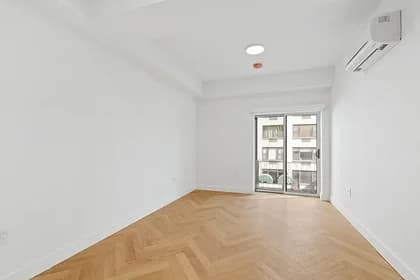 321 East 22 Street #3W, Manhattan, NY 10010