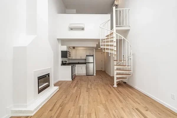321 East 22 Street #6V, Manhattan, NY 10010