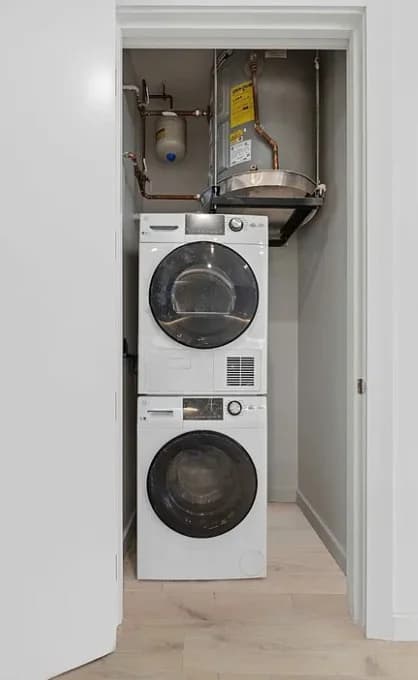 1861 Amsterdam Avenue #202, Manhattan, NY 10031 apartment_washer_dryer 1