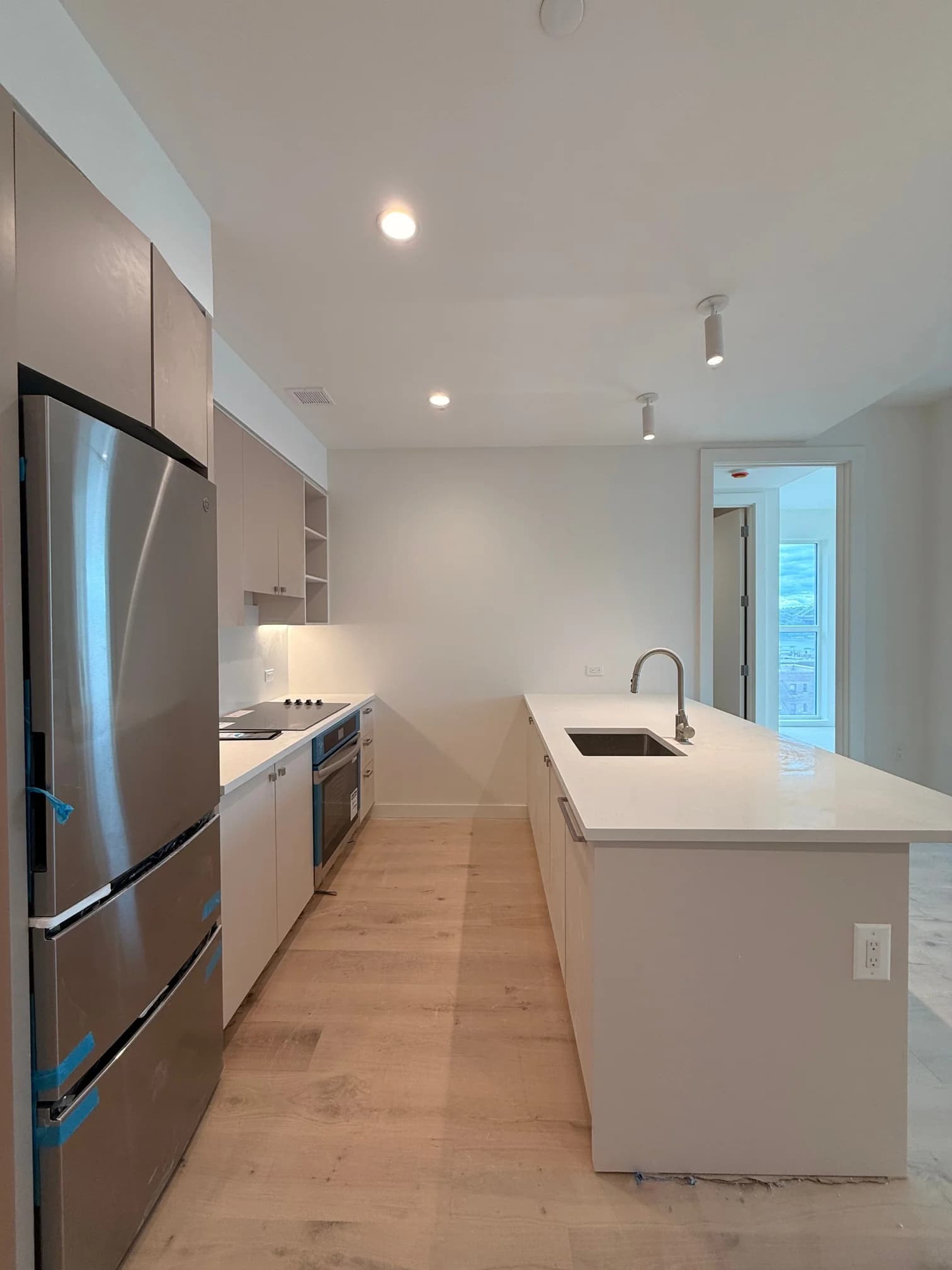 636 West 158 Street #9-E, Manhattan, NY 10032 apartment_kitchen 1