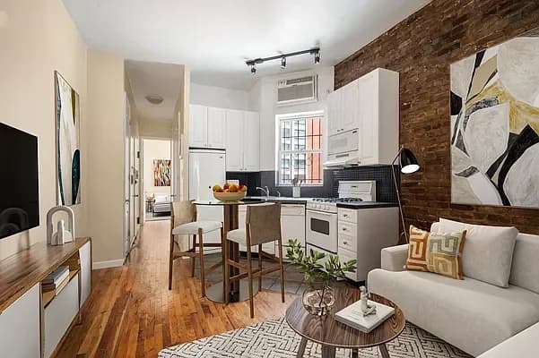 331 East 33 Street #2A, Manhattan, NY 10016