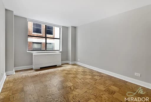 330 East 39 Street #10M, Manhattan, NY 10016