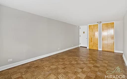 330 East 39 Street #10M, Manhattan, NY 10016