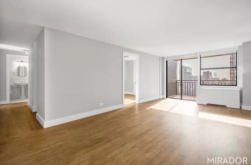 330 East 39 Street #25M, Manhattan, NY 10016