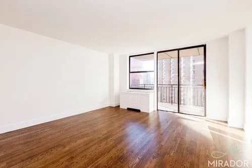 330 East 39 Street #36A, Manhattan, NY 10016