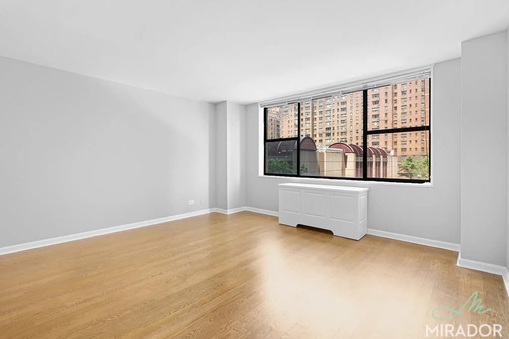 New York Tower 330 East 39 Street #6K, Manhattan, NY 10016 apartment_bedroom_room 1