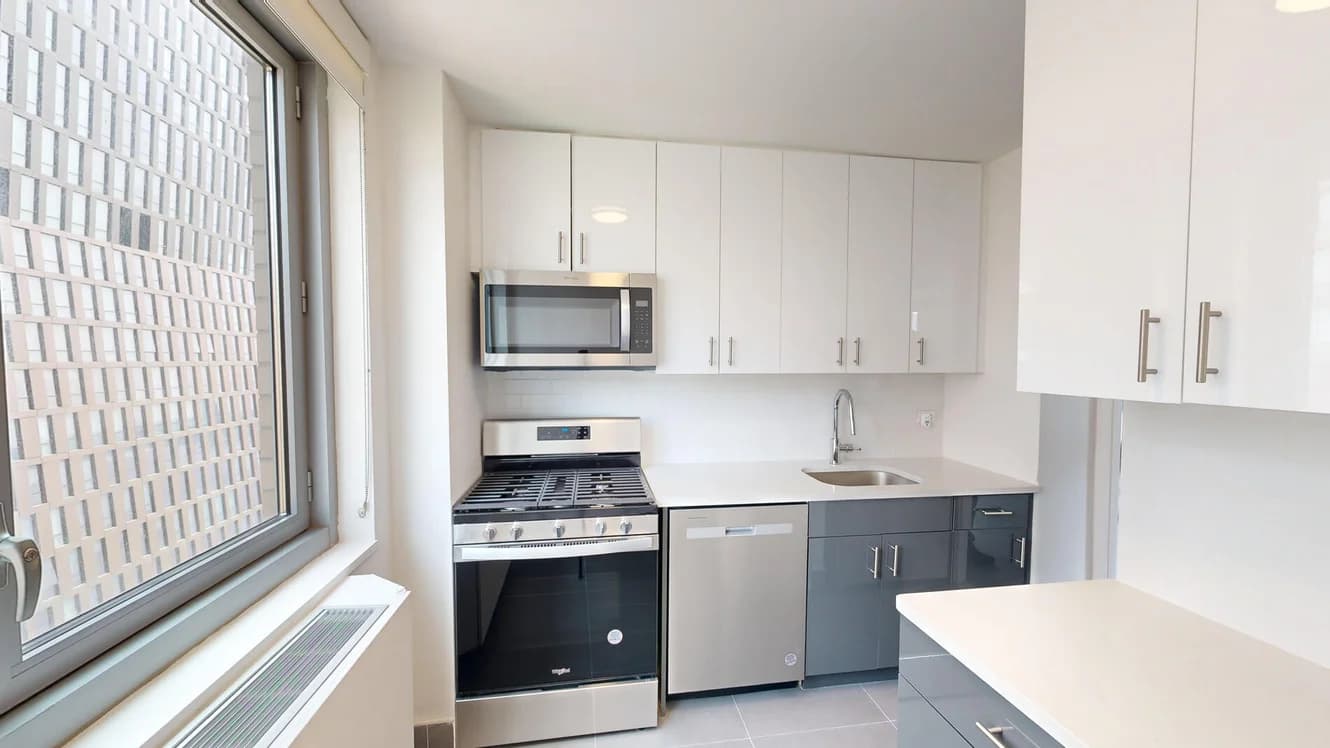 View 34 401 E 34 St #N27C, Manhattan, NY 10016 apartment_kitchen 1