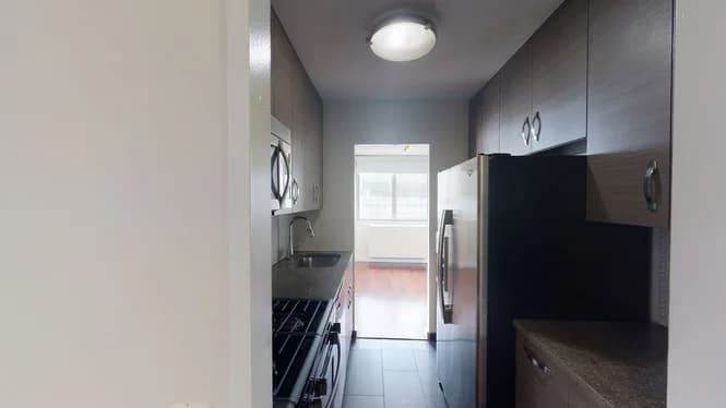 401 E 34 St #S14H, Manhattan, NY 10016