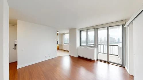 401 E 34 St #S21H, Manhattan, NY 10016