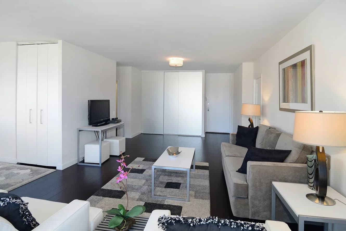 View 34 401 E 34 St #S25K, Manhattan, NY 10016 apartment_living_room 1
