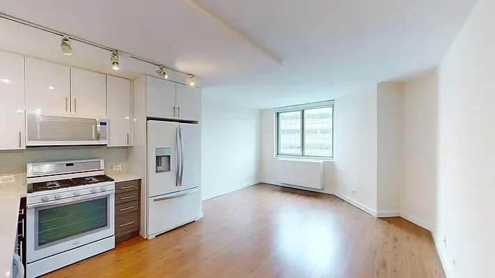 401 E 34 St #S27A, Manhattan, NY 10016