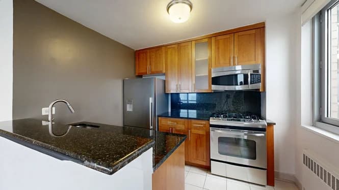 401 E 34 St #S34F, Manhattan, NY 10016