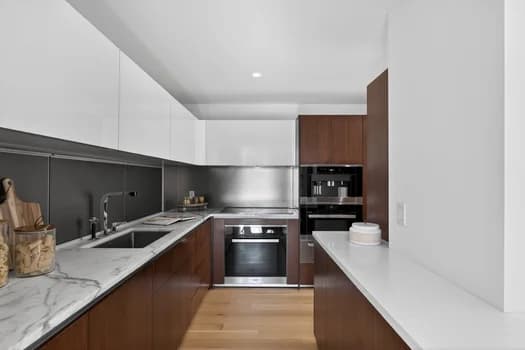135 West 52 Street #PH4, Manhattan, NY 10019