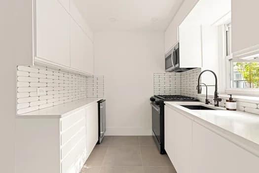 159 West 53 Street #11BC, Manhattan, NY 10019