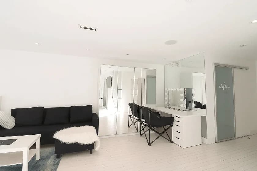 159 West 53 Street #17-C, Manhattan, NY 10019 apartment_living_room 1