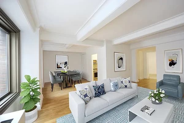 1375B Avenue Of The Americas #512, Manhattan, NY 10019 apartment_living_room 1