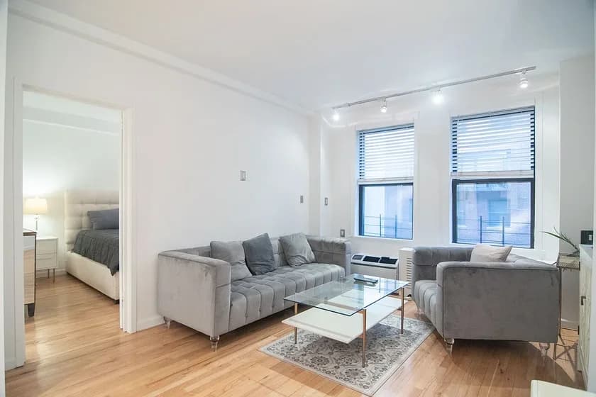 150 West 58 Street #5A, Manhattan, NY 10019 apartment_living_room 1