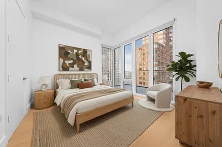 250 West 49 Street #2701, Manhattan, NY 10019