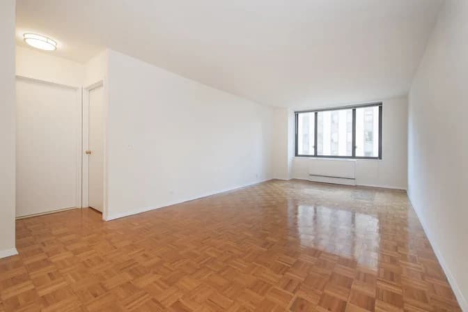 211 West 56 Street #D29, Manhattan, NY 10019