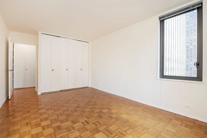 211 West 56 Street #D29, Manhattan, NY 10019
