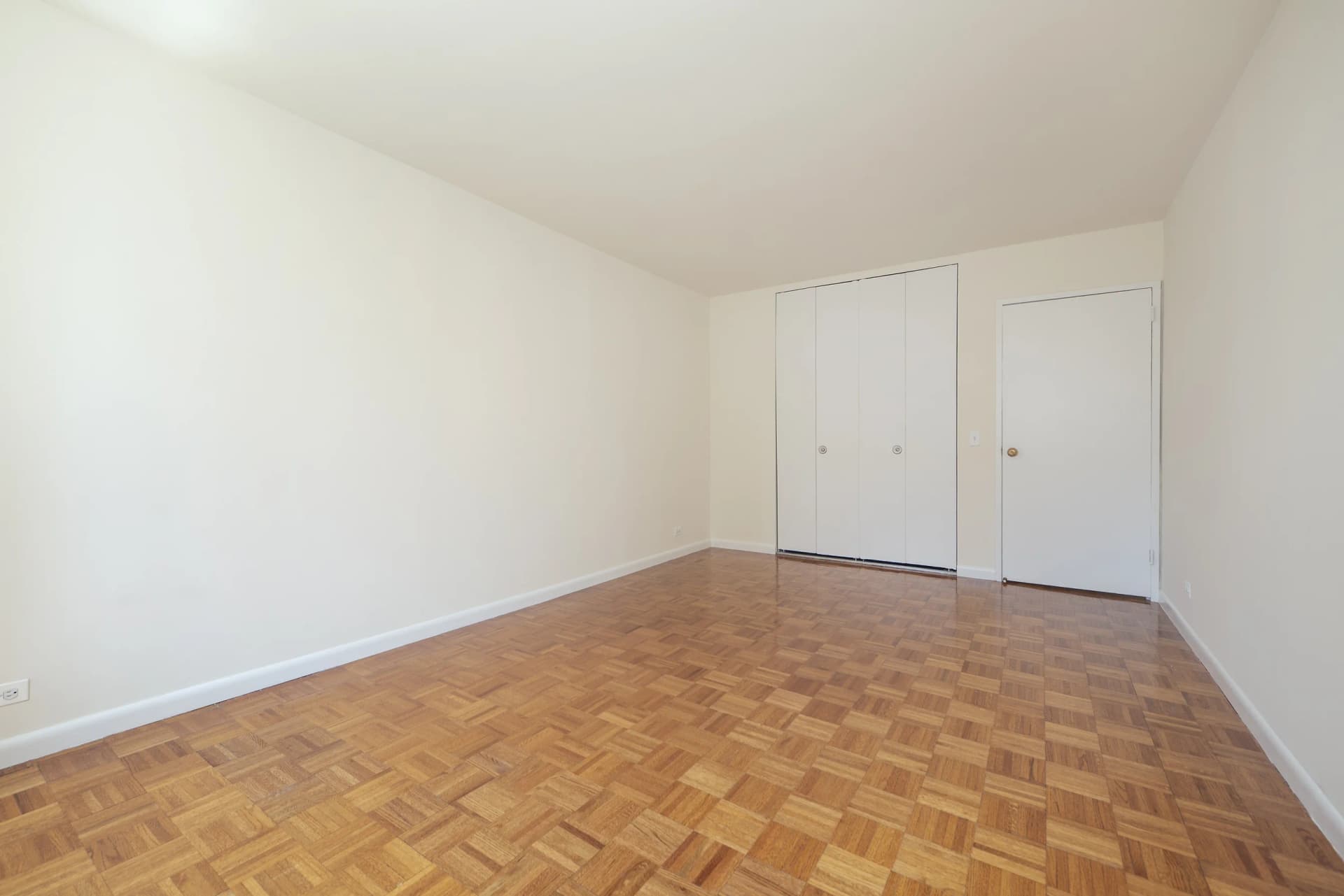 Carnegie Mews 211 West 56 Street #E29, Manhattan, NY 10019 apartment_bedroom_room 1
