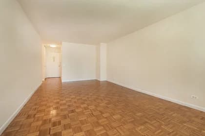 211 W 56 St #G28, Manhattan, NY 10019