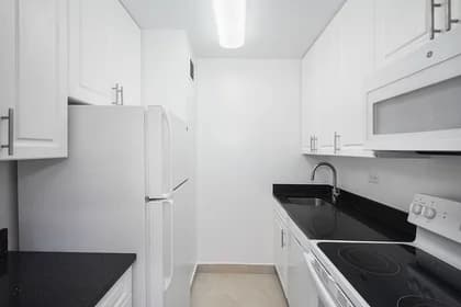211 West 56 Street #G28, Manhattan, NY 10019