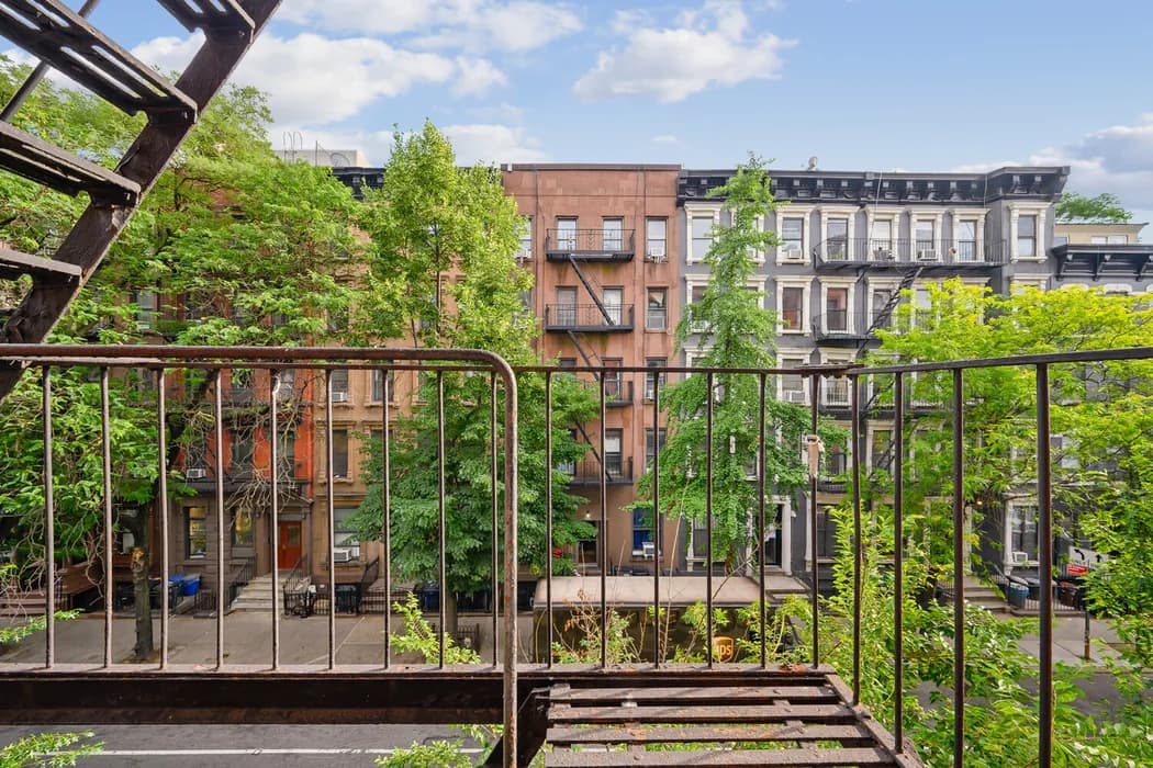 351 West 47 Street #3F, Manhattan, NY 10036 apartment_view 1