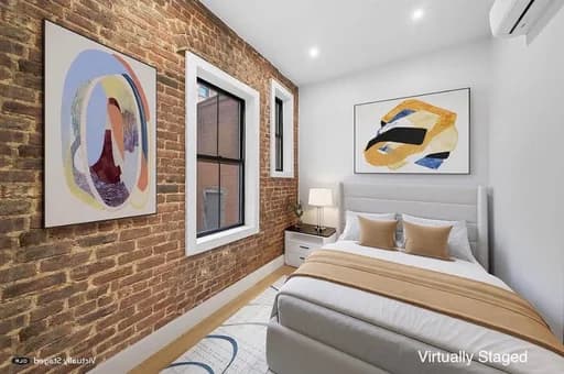 356 West 48 Street #GardenB, Manhattan, NY 10036