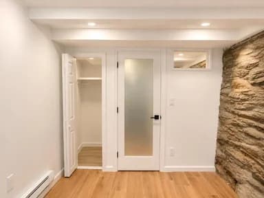 345 West 53 Street #B, Manhattan, NY 10019