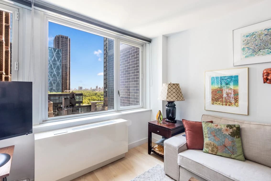 322 West 57 Street #29L, Manhattan, NY 10019