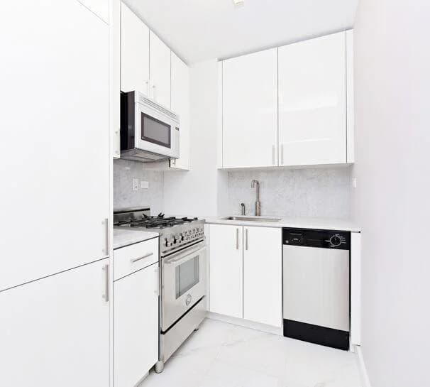 322 West 57 Street #29L, Manhattan, NY 10019 apartment_kitchen 1