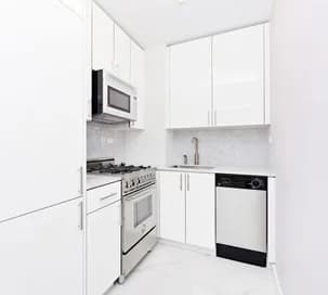 322 West 57 Street #29L, Manhattan, NY 10019
