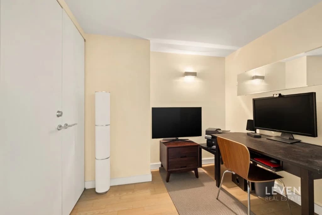 322 West 57 Street #34Q, Manhattan, NY 10019 apartment_office 1