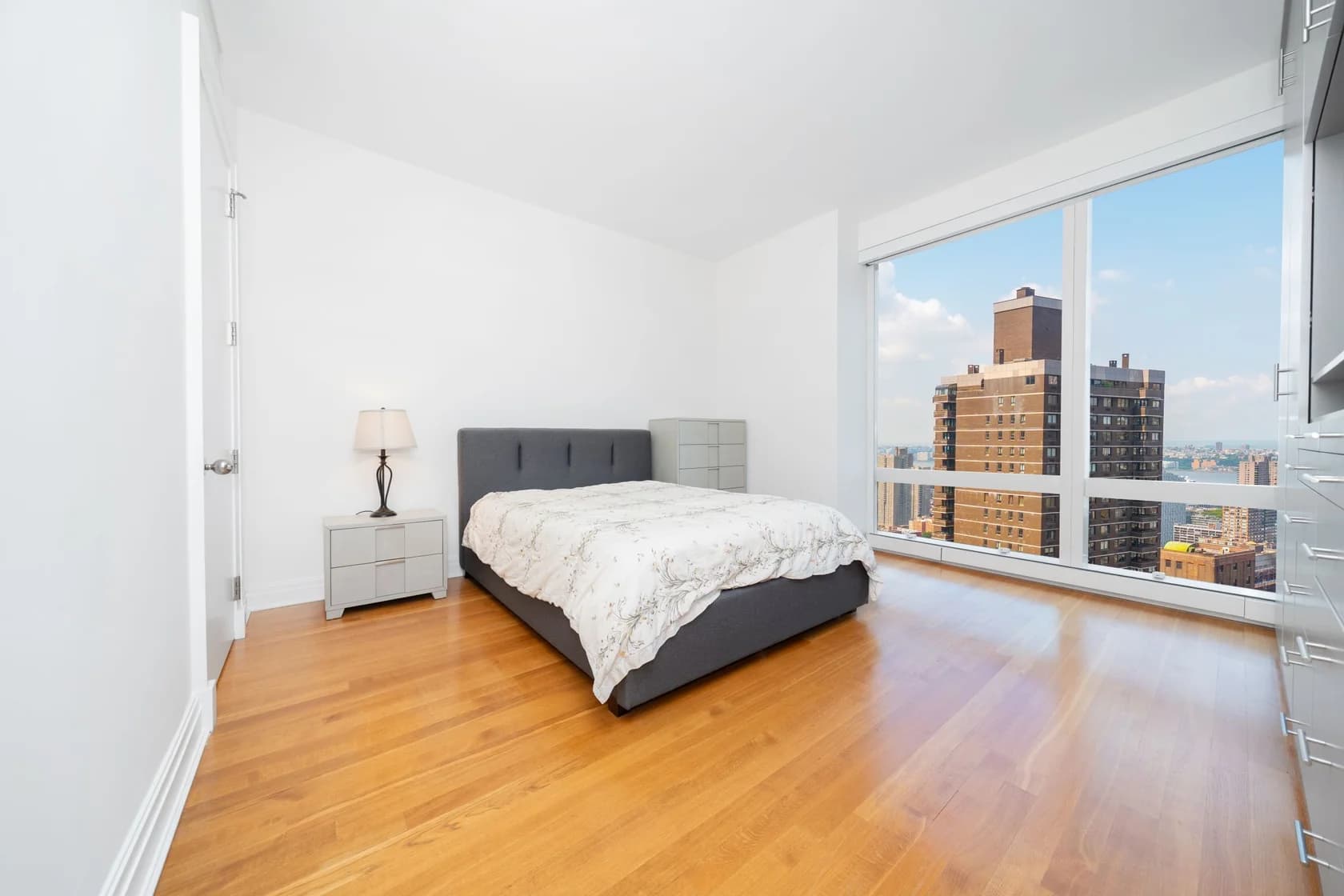 1 Columbus Circle #ST53F, Manhattan, NY 10019 apartment_bedroom_room 1