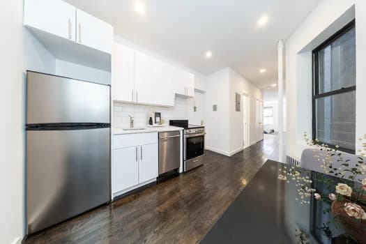 703 9 Avenue #3B, Manhattan, NY 10019