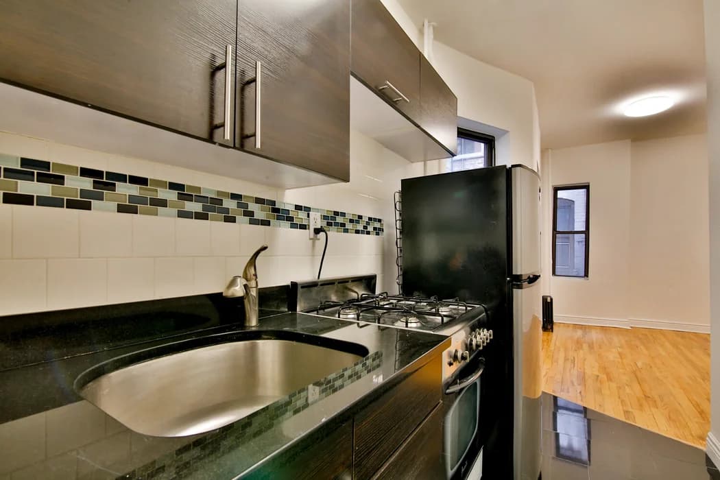 703 9 Avenue #4C, Manhattan, NY 10019 apartment_kitchen 1