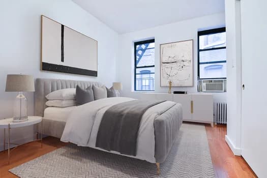 703 9 Avenue #4C, Manhattan, NY 10019